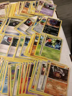 2011 Pokemon Card Lot - Black & White Era - HP-LP Bulk Common And Uncommon - Image 2