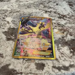 Pokemon Pikachu V Full Art Ultra Rare Holo 170/185 Vivid Voltage English - Image 2