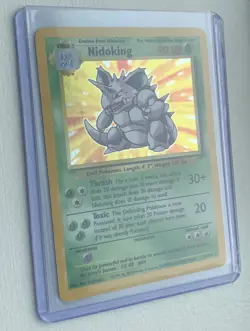 Nidoking 011/102 Base Set Holographic Rare Pokemon Card TCG - Image 2