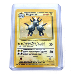 Pokemon TCG 1999 - Magneton 9/102 Base Set Holo Rare foil card unplayed - Image 1