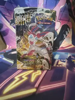 Pokemon TCG Sword & Shield EVOLVING SKIES Booster Box Factory Sealed 36 Packs - Image 3