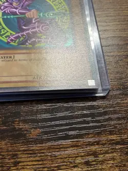 Yugioh Dark Magician SDY-006 Ultra Rare HOLO BLEED - Image 5