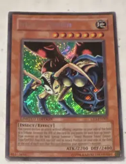 Konami Yu-Gi-Oh Insect Queen SDY-041 Starter Deck: Yugi Effect Ultra Rare Holo - Image 1