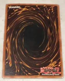 Konami Yu-Gi-Oh Insect Queen SDY-041 Starter Deck: Yugi Effect Ultra Rare Holo - Image 2