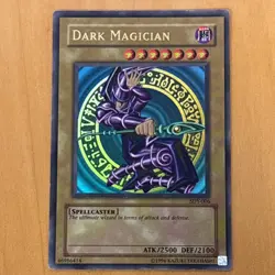 Yu-Gi-Oh! Dark Magician SDY-006 ULTRA RARE - LP - Image 1