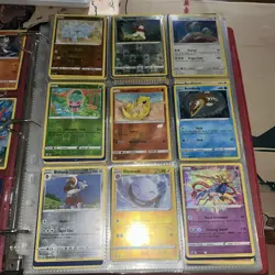 lot of pokemon cards binder 243 rare cards - Image 3