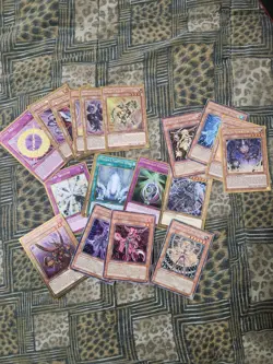 Yugioh TCG Card Collection Lot - Image 1
