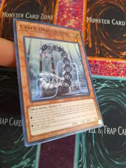 Yu-Gi-Oh! Cyber Dragon Herz SDCS-EN009 Super Rare 1st Edition Near Mint a1/ - Image 2