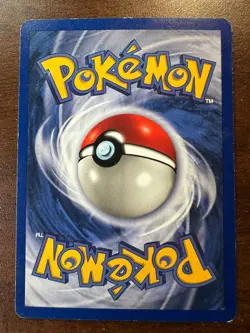 1999 Beedrill 17/102 Base Set MP Pokemon - Image 2