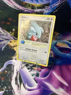 Gible 7/17 Holo POP Series 6 Pokemon TCG **HOLO BLEED With SWIRL** - Image 4