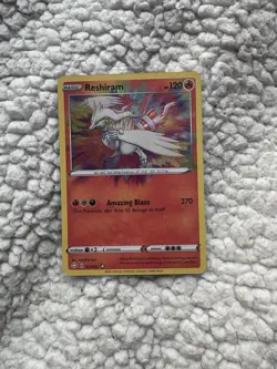 Reshiram Amazing Rare 17/72 Shining Fates Holo Pokemon TCG NM - Image 1