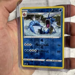 Pokemon Gyarados 040/192 Reverse Holo Rare Rebel Clash LP+ Pokemon Card TCG 2020 - Image 2