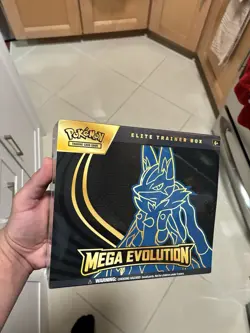 Pokemon | Mega Evolution | Lucario Elite Trainer Box ETB - Image 2