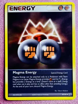 Magma Energy 87/95 Team Magma vs Team Aqua | 2004 Pokemon Card | DMG Small Bend - Image 1