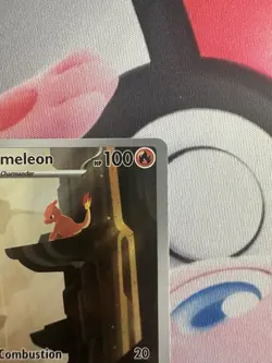 Pokemon TCG Charmeleon 169/165 SV: Scarlet & Violet 151 Illustration Rare Holo - Image 3