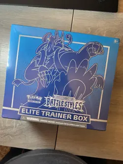 Pokemon TCG Battle Styles - Elite Trainer Box Rapid Strike Urshifu Art (Blue) 🔥 - Image 1
