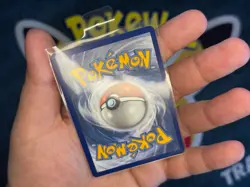 Pikachu 19/68 Reverse Holo Hidden Fates NM Pokemon TCG - Image 2