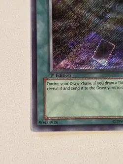 Veil of Darkness GLAS-EN088 Secret Rare 1st Edition Gladiators Assault Yugioh NM - Image 5