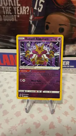 2022 Radiant Alakazam 059/195 Silver Tempest Pokemon Card - Image 1