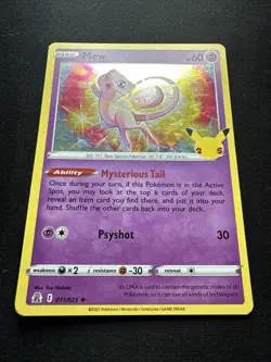 Mew 011/025 Celebrations Holo 2021 PokÃ©mon Card LP - Image 3