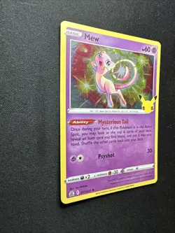 Mew 011/025 Celebrations Holo 2021 PokÃ©mon Card LP - Image 5