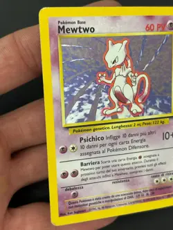 Pokemon Mewtwo 10/102 Set Base - HOLO - Ita - Vintage - Played/Poor - Image 3