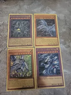 Blue Eyes Ultimate Alternative Yugioh Card GOLD Foil Collectible Lot - Image 1