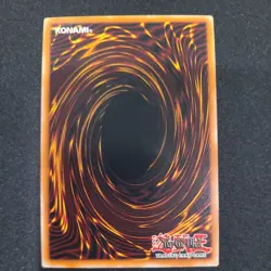 Blue-Eyes White Dragon SKE-001 Starter Deck: Kaiba Evolution Unlimited - Image 2