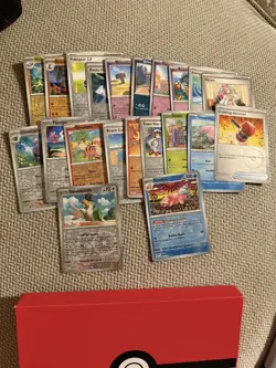 Pokemon TCG scarlet & Violet Base Holo / reverse holo bundle, 61 cards - Image 1