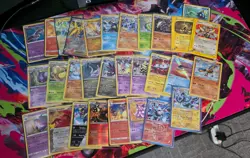 30 Vintage Pokemon Card Joblot Bundle Collection Rare Holos - No Duplicates - Image 1