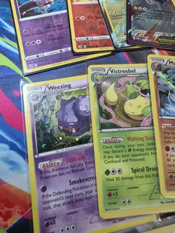 30 Vintage Pokemon Card Joblot Bundle Collection Rare Holos - No Duplicates - Image 3