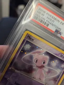 🌀 Swirl 2006 POKEMON EX HOLON PHANTOMS #111 MEW-HOLO PSA 8 - Image 3
