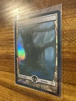 MTG✨SWAMP Judge Full Art FOIL✨RARE Basic Land MINT T. Nielsen Art 2014 UNPLAYED - Image 4