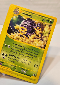 Weezing 70/165 Rare Expedition Pokemon 1634 - Image 4