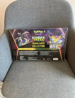 Pokemon TCG Hidden Fates Premium Powers Collection Box - Image 2