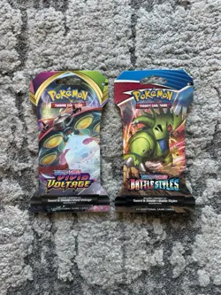 2 Booster Packs! Pokemon TCG Vivid Voltage & Battle Styles New & Unweighed - Image 1