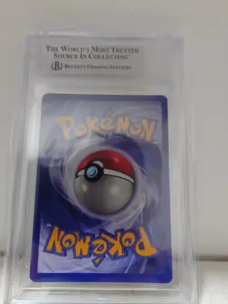 Pokemon Fossil 1st Edition ERROR Zapdos Holo Rare BGS 8.5 - Image 2
