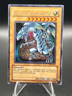 Yu-Gi-Oh! Blue-Eyes White Dragon Secret Rare Card PCK-001 HP - Image 1
