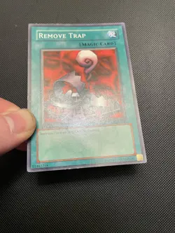 Remove Trap SDY-048 - Yugioh 1st Edition NA English Vintage Starter Deck Yugi - Image 3