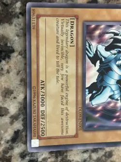 Yu-Gi-Oh Blue-eyes white dragon Dragons of legend rare - LP - Image 3