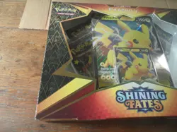 Pokemon Shining Fates Collection Pikachu V box 4 booster packs foil promo card - Image 4
