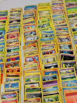 Lot of 250+ Common/Uncommon Cards Holo Pokemon TCG Card HP-MP-LP Various Years - Image 4