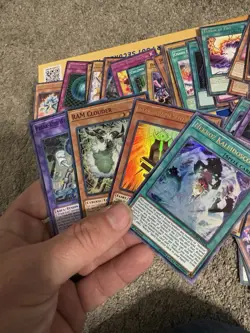 YUGIOH 1996 1st First Edition Lot Of 56 Cards 22 HOLO TCG - Image 7