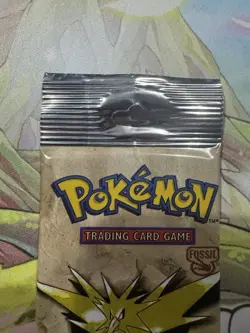 Rare Pokemon Unlimited Fossil Pack. Sealed Long Crimp Booster Pack. - Image 4