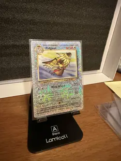 Pokemon TCG Pidgeot Legendary Collection Reverse Holo Rare Card 33/110 - Image 3
