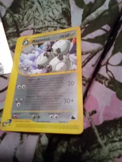 2003 Pokemon Skyridge - Non-Holo Rare Magneton 20/144 E-Reader (NM) - Image 1