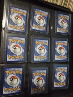 Pokemon Card LOT - Image 4