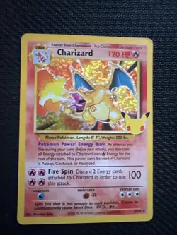 Charizard 4/102 - Celebrations: Classic Collection - Pokemon - Image 1