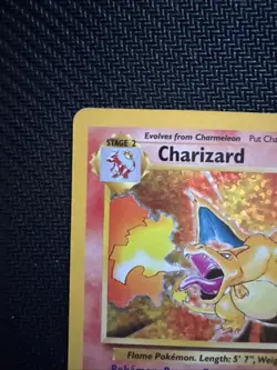 Charizard 4/102 - Celebrations: Classic Collection - Pokemon - Image 2