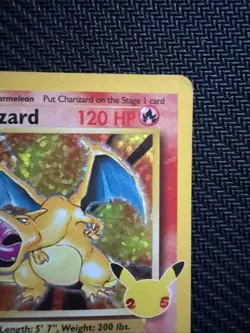 Charizard 4/102 - Celebrations: Classic Collection - Pokemon - Image 3
